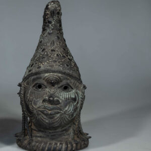 Bronze head Benin