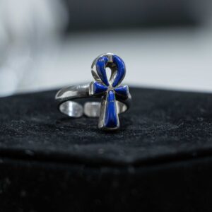 Silver ring with an ankh symbol ☥