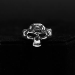 Silver ring with skull
